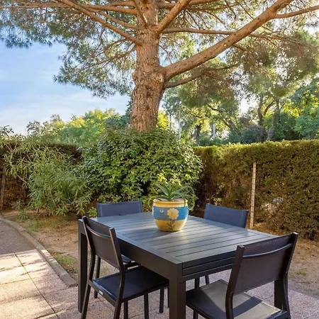 Estivales 2 Apartamento *