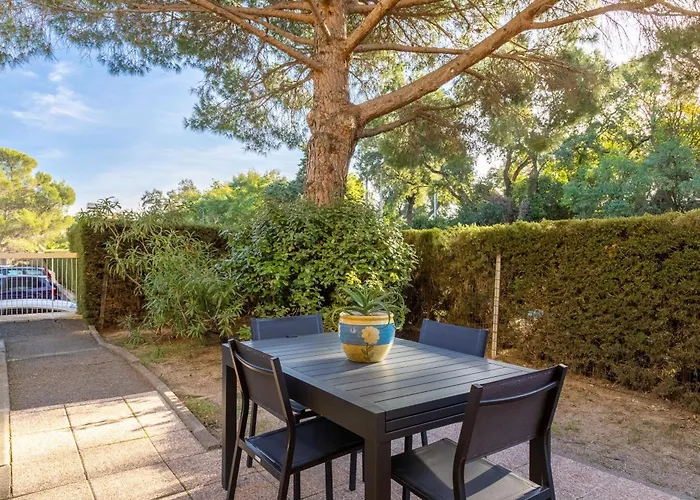 Estivales 2 Apartamento *