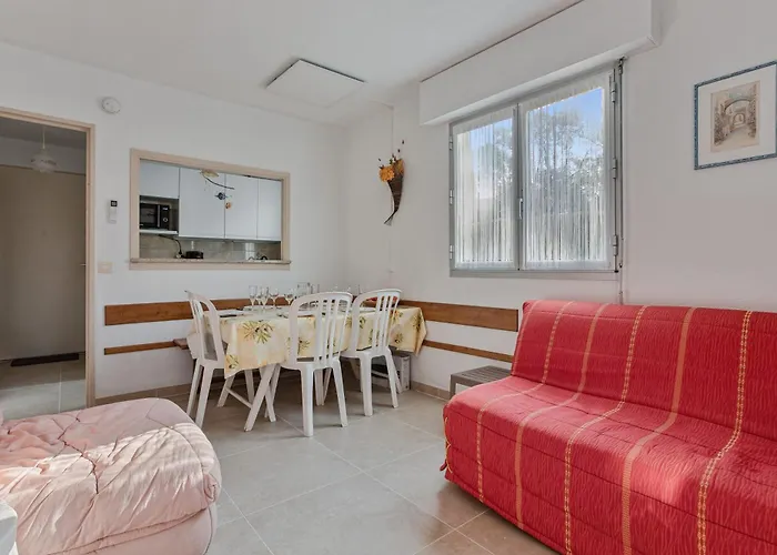 Apartamento Estivales 2 *