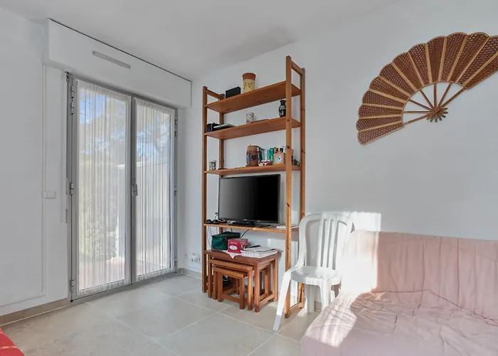 Estivales 2 Apartamento *