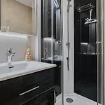 Apartment Estivales 2 *