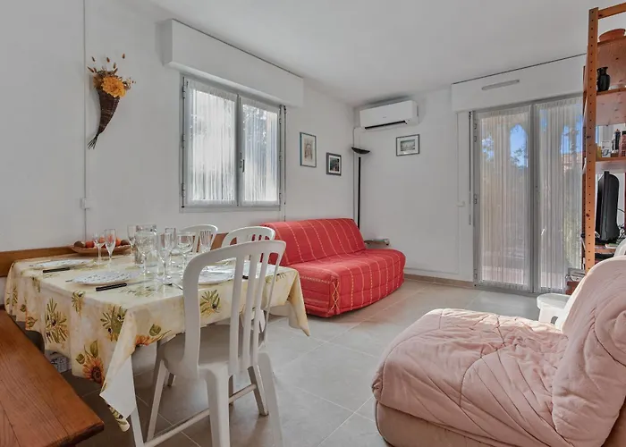 Estivales 2 Apartment *