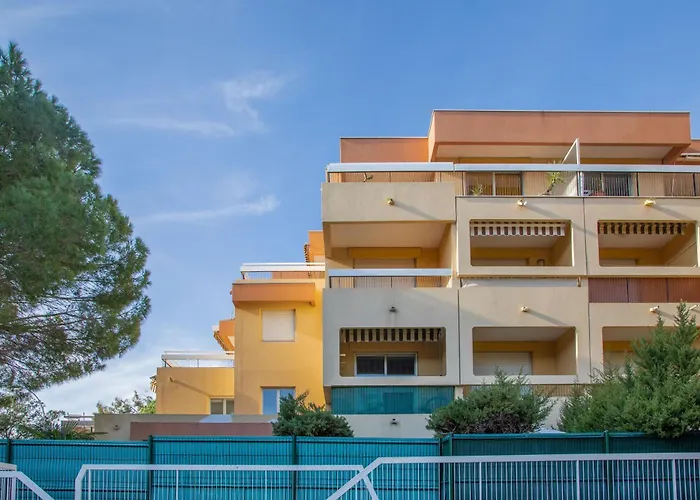 Estivales 2 Apartment *